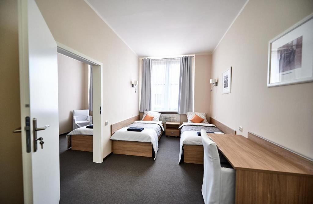 Stara Cynkownia Hotel Чеховице-Джеджице Екстериор снимка